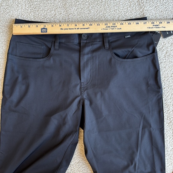 Travis Mathew Open To Close Stretch Golf Black Chino Performance Pants Mens 34 - Picture 9 of 16